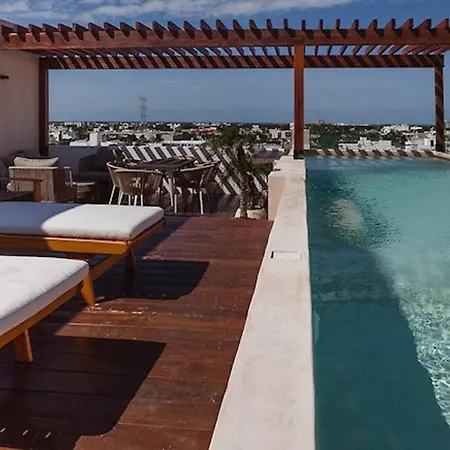 Beachside Haven Modern 2Br Condo, With Rooftop Pool